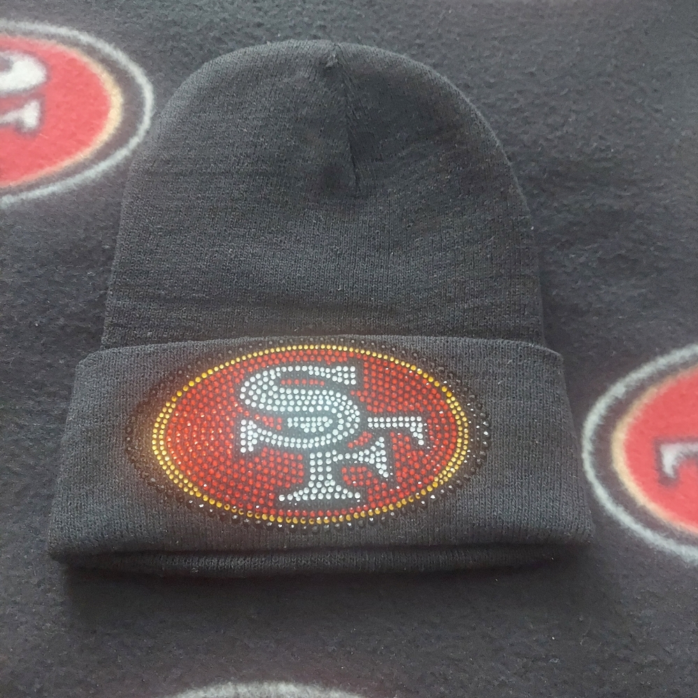 49ers Black Beanie with Red and Gold Logo - Picture 2 of 3